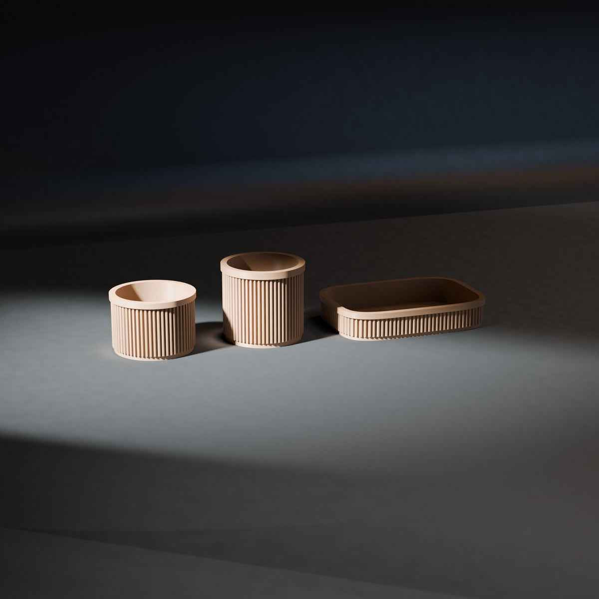 Ribbed Bathroom Organiser Set of 3 with Tray, Pot and Cotton Pad Holder in cocoa brown