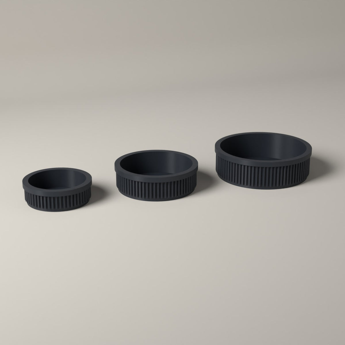 Ring Dishes Set of 3, Ribbed Jewellery Trays in Graduated Sizes in grey