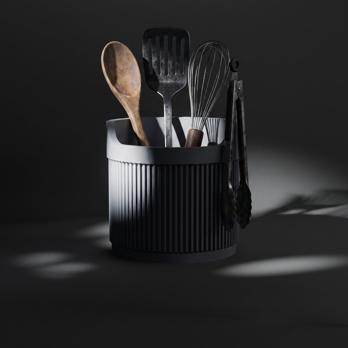 Ribbed utensil holder with utensils